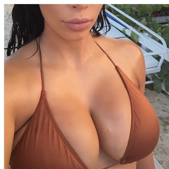 Selfie de Kim Kardashian publiée le 28 août 2015.