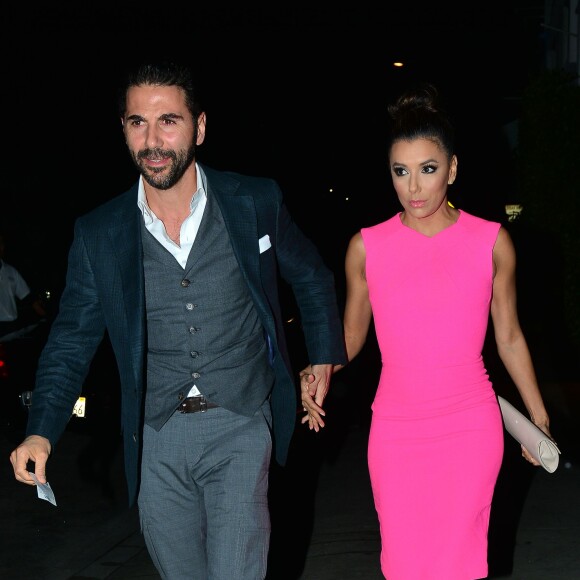 Eva Longoria et son compagnon Jose Antonio Baston sont allés dîner au restaurant italien Giorgio Baldi, avec les Beckham, à Los Angeles. Le 2 avril 2015