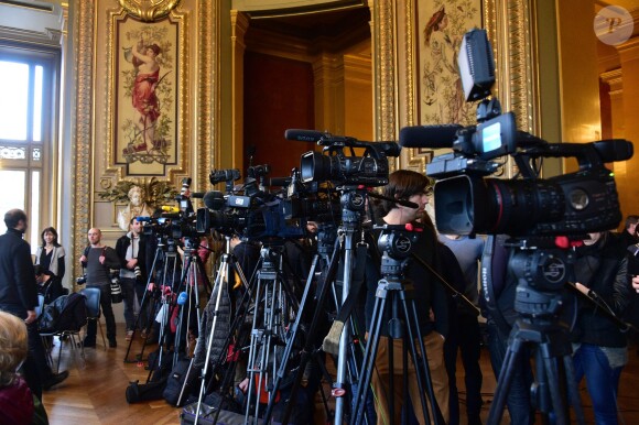 La conférence de presse à l'Opéra de Paris, le 4 février 2016, après l'annonce du chorégraphe Benjamin Millepied dans un communiqué de sa démission de la direction du ballet de l'Opéra de Paris.