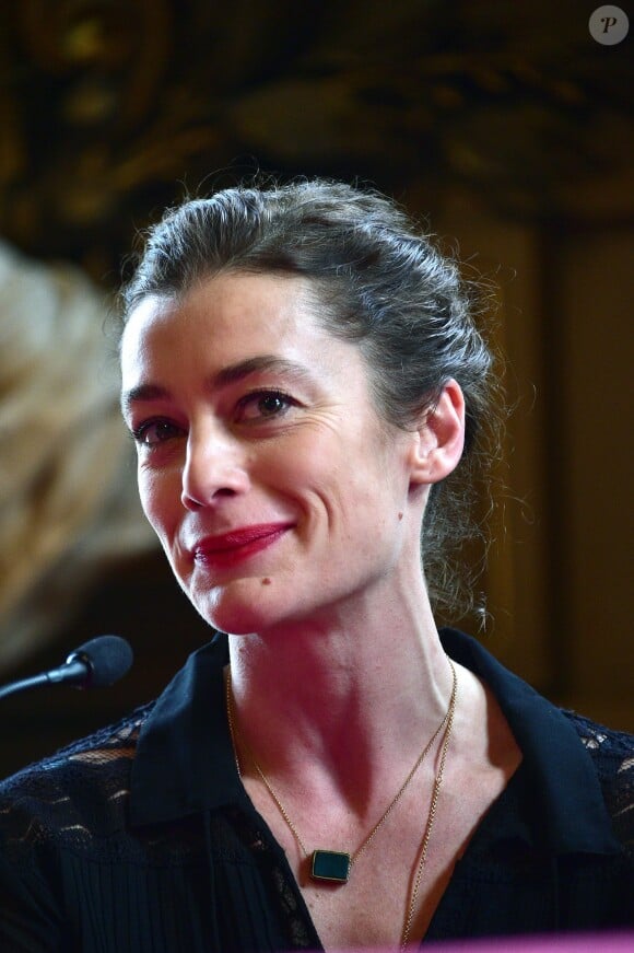Aurélie Dupont (la nouvelle directrice de la danse à l'Opéra de Paris) lors de la conférence de presse à l'Opéra de Paris, le 4 février 2016, après l'annonce du chorégraphe Benjamin Millepied dans un communiqué de sa démission de la direction du ballet de l'Opéra de Paris.
