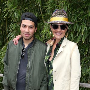 Cristina Cordula et son fils Enzo - Jour 11 - People dans le village lors du tournoi de tennis de Roland Garros à Paris le 3 juin 2015.