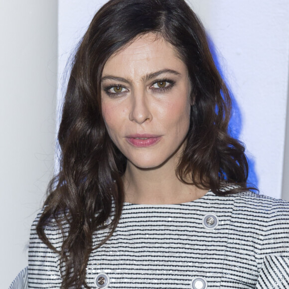 Anna Mouglalis - Dîner de charité organisé par Babeth Djian pour "EAM", association des enfants de Rwanda, à l'espace Cardin à Paris le 18 décembre 2014.