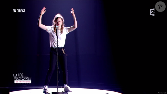 Christine and The Queens - Victoires de la musique au Zénith de Paris, le 12 février 2016.