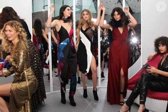 Karlie Kloss, Kendall Jenner, Gigi Hadid et Lily Aldridge à la présentation de la collection automne-hiver 2016-2017 de Diane von Furstenberg. New York, le 14 février 2016.