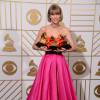 Taylor Swift lors des 58e Grammy Awards le 15 février 2016 à Los Angeles. La chanteuse, qui a interprété Out of the Woods en ouverture, a reçu trois trophées.