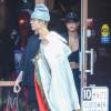 Exclusif - Justin Bieber et Hailey Baldwin à la sortie du restaurant Nate 'n Al à Beverly Hills le 11 janvier 2016. Le chanteur dément être en couple avec Hailey Baldwin. Exclusive... For germany call for price - 51944623 Singer/songwriter Justin Bieber and model Hailey Baldwin were spotted leaving Nate'n Al in Beverly Hills, California on January 11, 2016. Justin denies being in a relationship, however, a week ago, Justin posted a photo of the two kissing on his Instagram.11/01/2016 - Beverly Hills