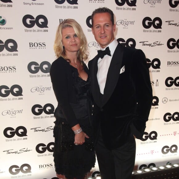 Michael Schumacher et son épouse Corinna lors des GQ 2010 Men Of The Year Awards au Comic Opera de Berlin le 29 octobre 2010