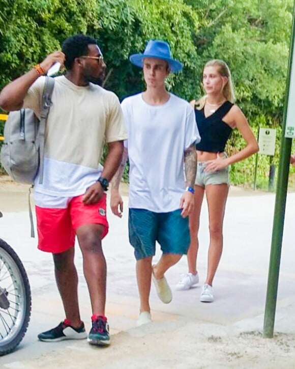 Exclusif - Justin Bieber et sa petite amie Hailey Baldwin en vacances au Mexique le 8 janvier 2016.