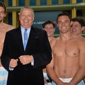 Camille Lacourt, Christian Courtin-Clarins et Dan Carter à la piscine Molitor de Paris, le 17 février 2016 © Veeren