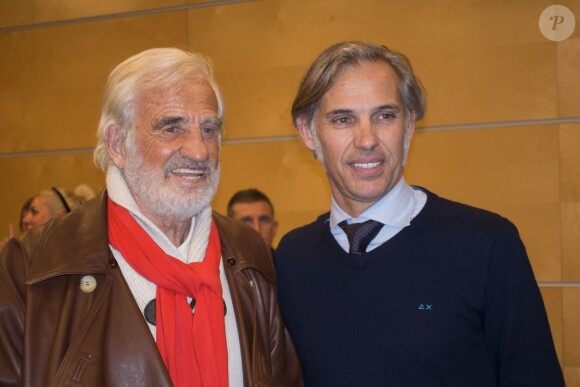 Exclusif - Jean-Paul Belmondo et son fils Paul Belmondo - Avant-première mondiale du documentaire "Belmondo par Belmondo" au Grimaldi Forum à Monaco, le 11 décembre 2015