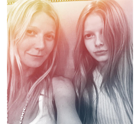 Gwyneth Paltrow a publié sur sa page Instagram une photo d'elle avec sa fille Apple Martin au mois de février 2016.