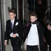 Romeo Beckham et son frère Cruz à la sortie de l'hôtel à New York, pour se rendre au défilé de mode de Victoria Beckham. Le 14 février 2016