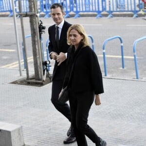 L'infante Cristina d'Espagne et son mari Iñaki Urdangarin arrivent au tribunal à Palma de Majorque le 10 février 2016 pour le procès Noos, dans lequel tous deux sont sur le banc des accusés.