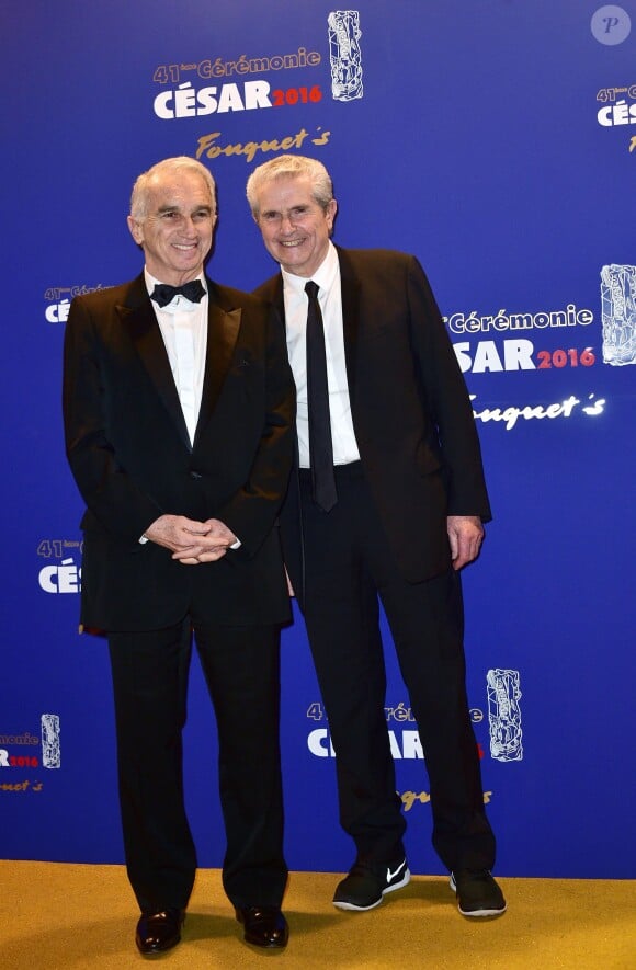 Alain Terzian et Claude Lelouch - Photocall du dîner des César au restaurant Fouquet's à Paris. Le 26 février 2016 © Giancarlo Gorassini / Bestimage