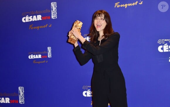 Cécile Ducrocq (Meilleur film de Court-Métrage pour La Contre-Allée) - Photocall du dîner des César au restaurant Fouquet's à Paris. Le 26 février 2016 © Giancarlo Gorassini / Bestimage