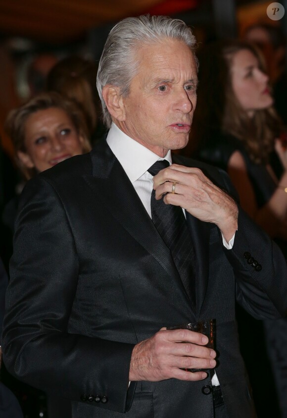 Michael Douglas - Invités au dîner des César au restaurant Fouquet's à Paris. Le 26 février 2016 © Stéphane Vansteenkiste / Bestimage