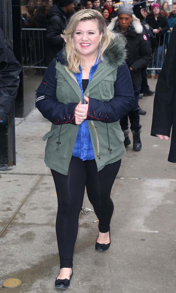 Kelly Clarkson s'est rendue dans les studios de l'émission "Good Morning America" à New York. Le 3 mars 2015