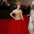 Karen Elson à la Soirée Costume Institute Gala 2015 (Met Ball) au Metropolitan Museum célébrant l'ouverture de Chine: à travers le miroir à New York, le 4 mai 2015 .