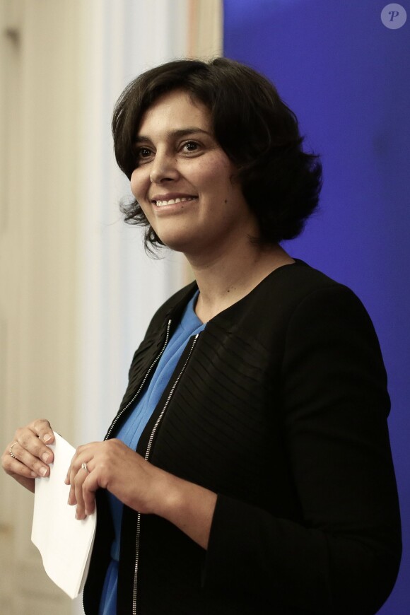Myriam El Khomri, Ministre du Travail, de l'Emploi, de la Formation professionnelle et du Dialogue social, présente ses voeux à la presse à Paris le 19 janvier 2016.