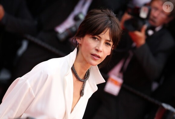 Sophie Marceau - Montée des marches du film "Mad Max : Fury Road" lors du 68 ème Festival International du Film de Cannes, le 14 mai 2015.