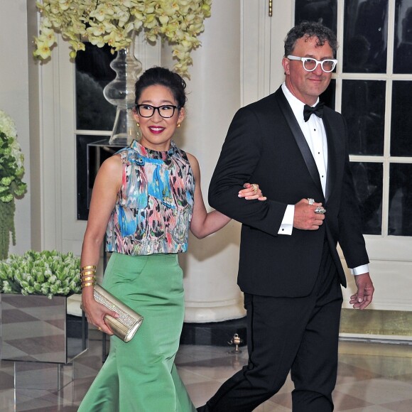 Sandra Oh et Lev Rukhin au dîner d'état en l'honneur du premier ministre canadien et sa femme à la Maison Blanche à Washington. Le 10 mars 2016