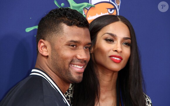 Ciara et son compagnon Russell Wilson au "Nickelodeon Kid's Choice Sports Awards" à Westwood le 16 juillet 2015