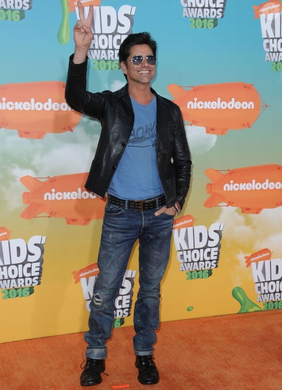 John Stamos - People à la soirée "Kids' Choice Awards" au Forum à Inglewood. Le 12 mars 2016