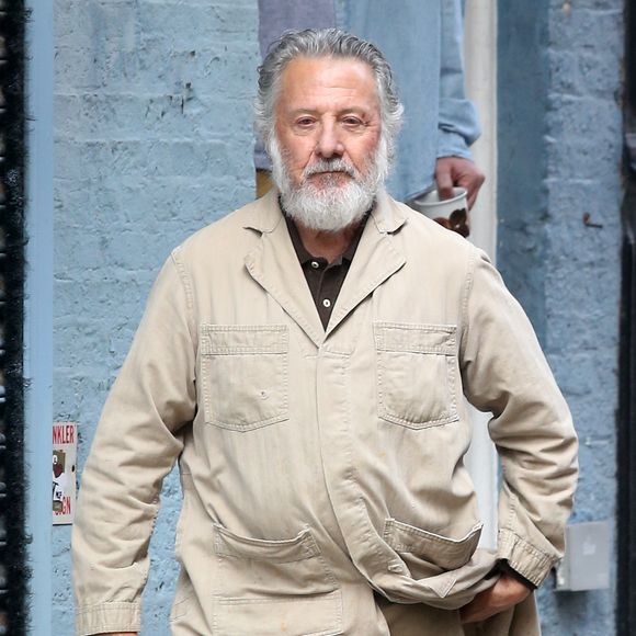 Dustin Hoffman - Adam Sandler, Dustin Hoffman et Emma Thompson sur le tournage du film "YDKK (Yen Din Ka Kissa)" à New York le 11 Mars 2016.