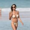 Exclusif - La blogueuse Jasmine Tosh profite de la journée à la plage à Miami, le 12 mars 2016.