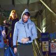 Thomas Vergara, qui est sorti de l'hôpital européen Georges-Pompidou mercredi midi, arrive avec sa mère et 2 amis vers 18 heures à la gare d'Aix-en-Provence le 12 novembre 2014.