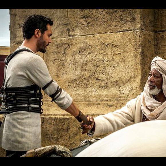 Jack Huston et Morgan Freeman dans Ben-Hur.