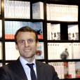 Emmanuel Macron au salon du livre de Paris le 17 mars 2016. © Cédric Perrin/Bestimage