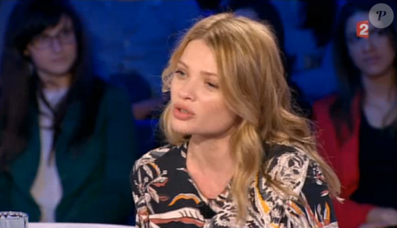 Mélanie Thierry, dans On n'est pas couché sur France 2, le samedi 19 mars 2016.