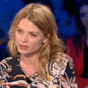 Mélanie Thierry, dans On n'est pas couché sur France 2, le samedi 19 mars 2016.