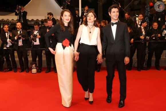 Anaïs Demoustier, Valérie Donzelli, Jérémie Elkaïm - Montée des marches du film "Marguerite & Julien" lors du 68e Festival International du Film de Cannes, le 19 mai 2015.