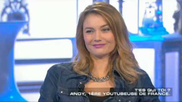 Nadège Dabrowski, alias Andy, dans Salut les Terriens ! sur Canal+, le samedi 25 octobre 2014.