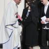 La chanteuse française Mireille Mathieu - Obsèques de Marcelle-Sophie Mathieu en l'église Notre Dame de Lourdes en Avignon, le 24 Mars 2016. © Patrick Bernard/ Bestimage