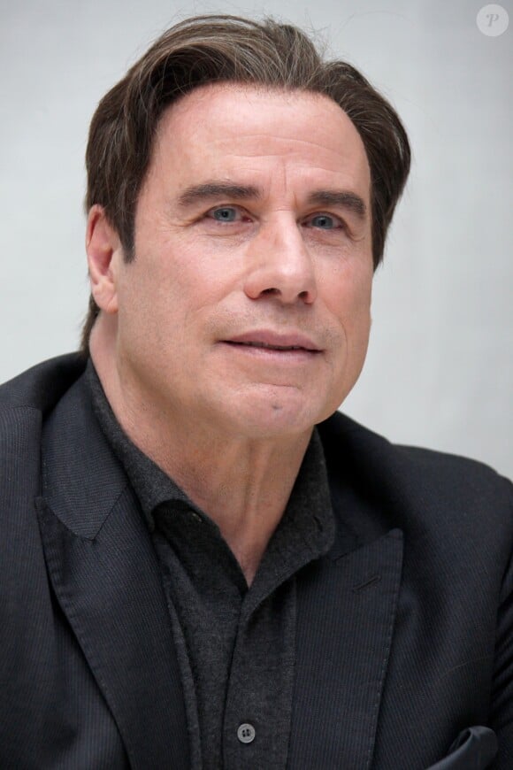 John Travolta à la Conférence de presse avec les acteurs de la série "People v. O.J. Simpson : American Crime Story" à Beverly Hills. Le 15 janvier 2016
