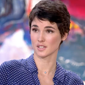 Eglantine Eméyé dans "Thé ou café" sur France 2, le 27 mars 2016. L'animatrice parle de son fils Samy (10 ans), polyhandicapé.