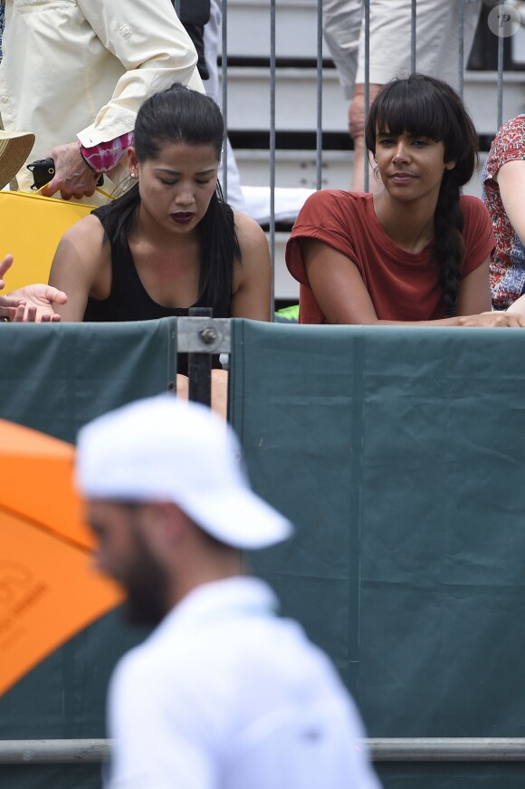 Shy'm était spectatrice du match de son compagnon Benoît Paire en double avec David Marrero au Masters 1000 de Miami à Crandon Park le 28 mars 2016, qui s'est soldé par une défaite contre une doublette australienne.