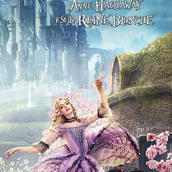 Affiche-personnage d'Alice de l'autre côté du miroir.