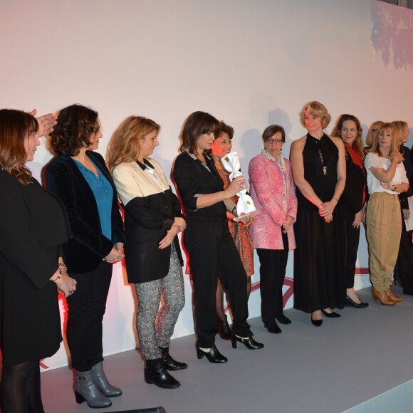 Remise du Prix Clarins 2016 au Pavillon Kléber à Paris, le 29 mars 2016