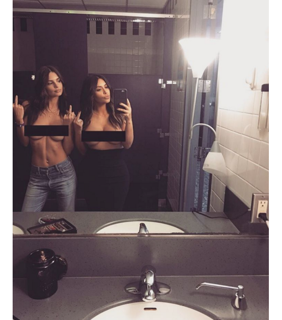 Photo publiée à la fois sur les comptes de Kim Kardashian et d'Emily Ratajkowski le 30 mars 2016