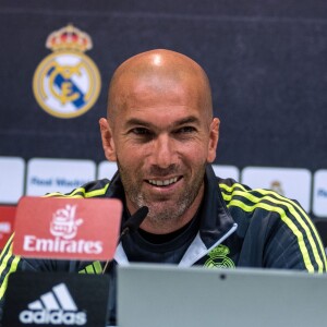 Zinedine Zidane à Barcelone le 1er avril 2016 avant le Clasico