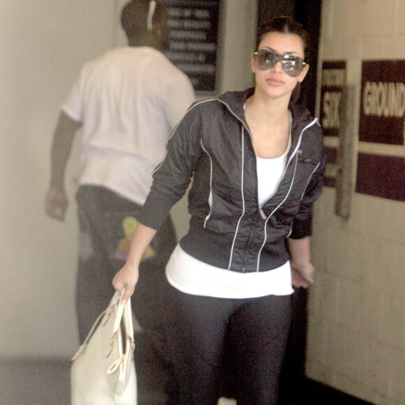 Exclusif : Kim Kardashian sort de la salle de sport, le 2 juillet 2007