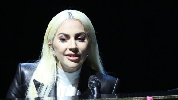 Lady Gaga : Une prestation déchirante auprès de son ami Joe Biden...