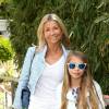 Natty Belmondo et sa fille Stella Belmondo - People au village des Internationaux de France de tennis de Roland Garros à Paris le 30 mai 2015.