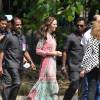 Le prince William et la duchesse de Cambridge, Catherine Kate Middleton au premier jour de leur visite en Inde à Bombay se rendent au parc Oval Maidan le 10 avril 2016