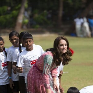 Le prince William et la duchesse de Cambridge, Catherine Kate Middleton au parc Oval Maidan à Bombay le 10 avril 2016