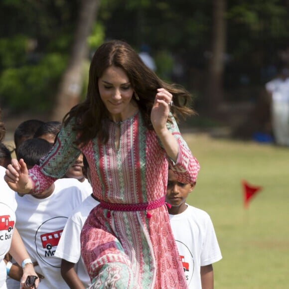 Le prince William et la duchesse de Cambridge, Catherine Kate Middleton au parc Oval Maidan à Bombay le 10 avril 2016